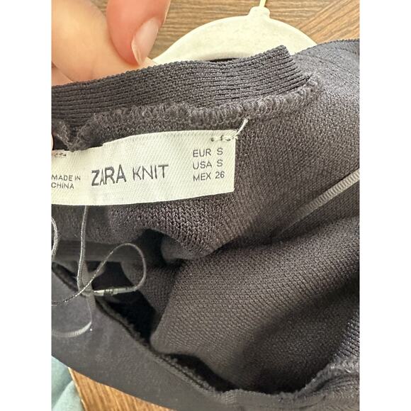 Zara knit Tank Top Womens Small Black Sleeveless Basic Minimal - Picture 7 of 7